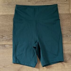 NWT Fundamental Coast Pine Green Women's High-Waisted Biker Shorts Size Medium